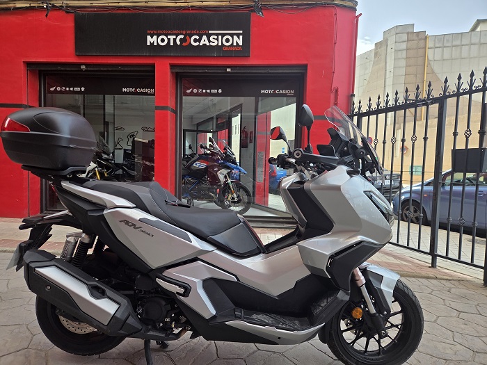 Honda adv 350 23