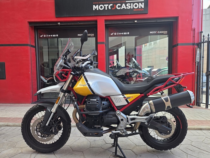 Moto guzzi v85 tt 