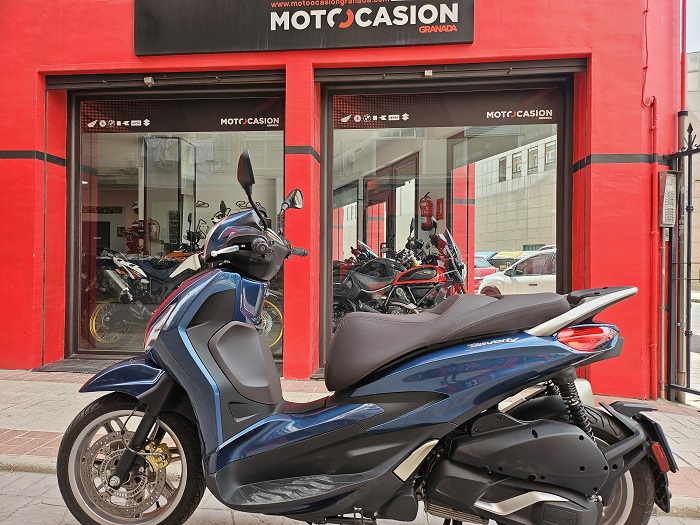 Piaggio beverly 300 hpe 22